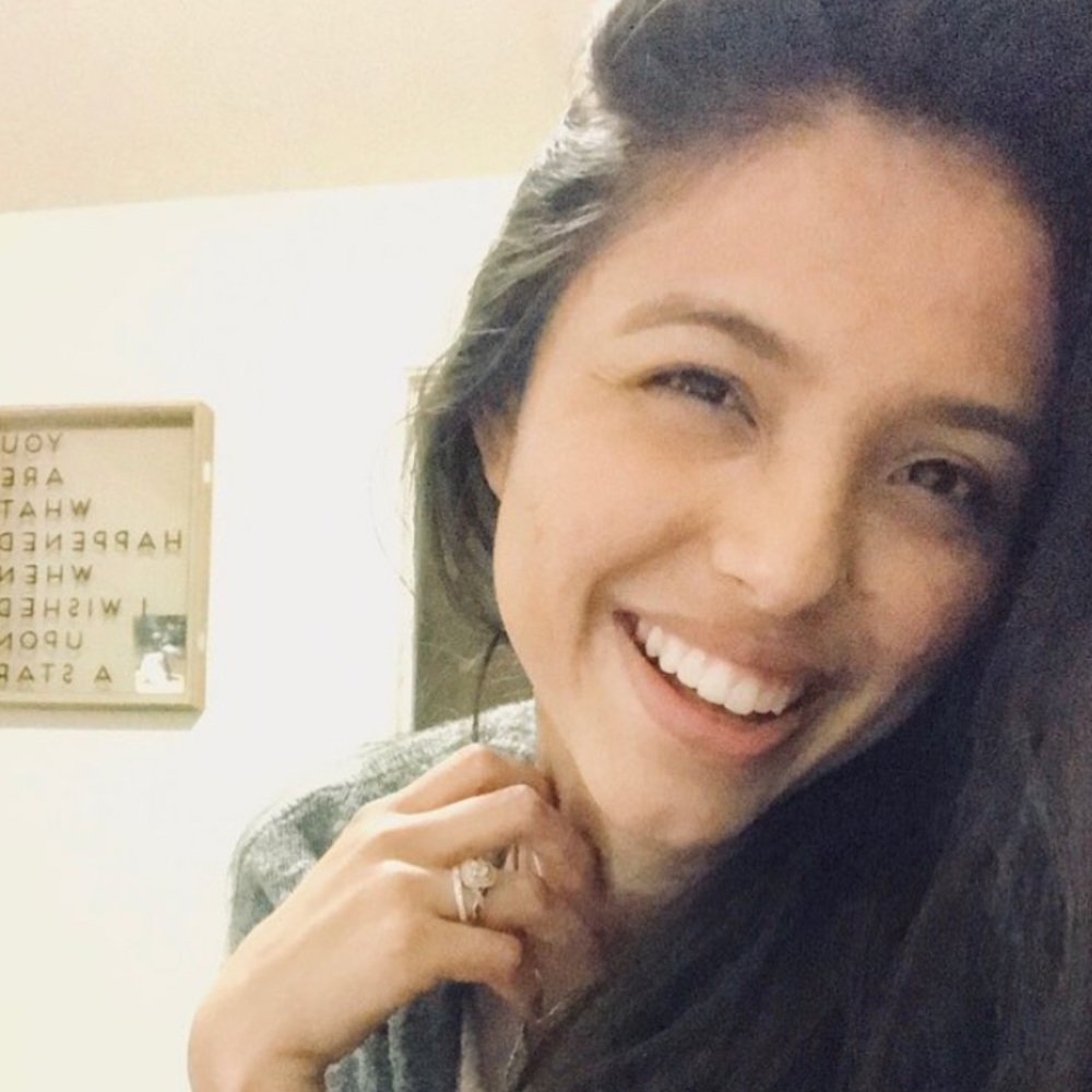 Meet your Posher, Devany